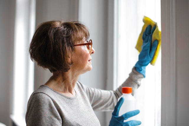 Essential cleaning tips for summer home maintenance (3)